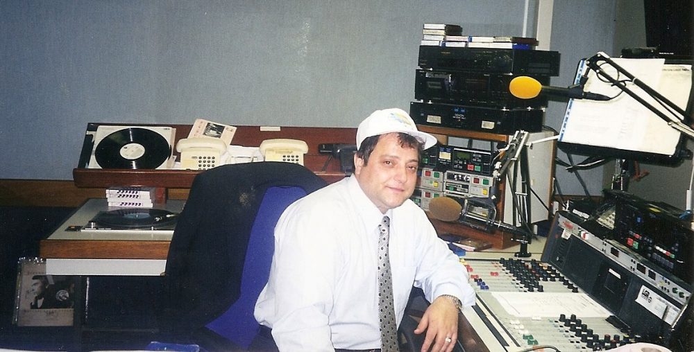 Lgr 1033 Fm London Greek Radio